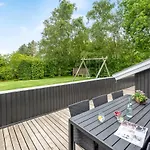 Semesterbostad Three-bedroom In Hemmet