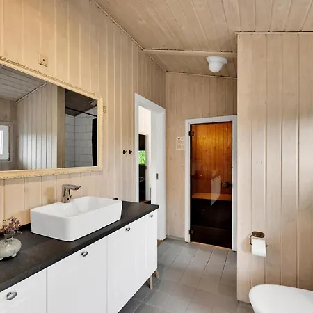 度假居 Three-bedroom In Hemmet